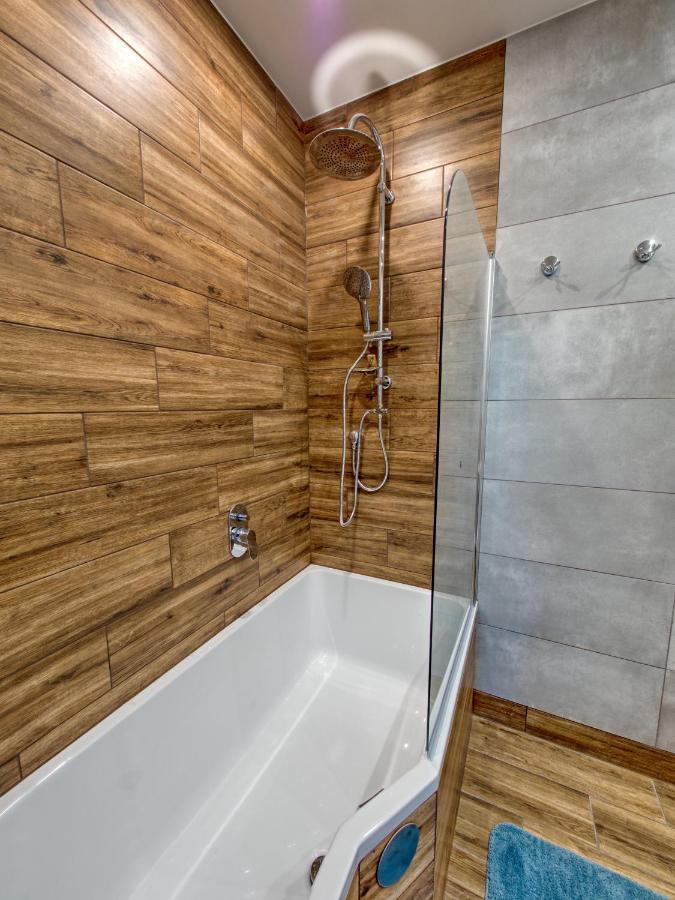 Apartmany Klasterni 84 เฮนิเซ ภายนอก รูปภาพ