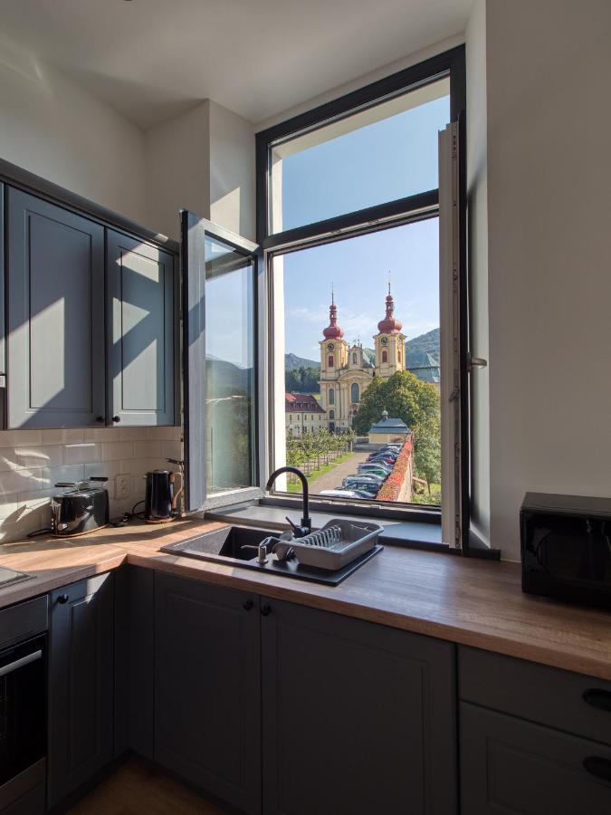Apartmany Klasterni 84 เฮนิเซ ภายนอก รูปภาพ
