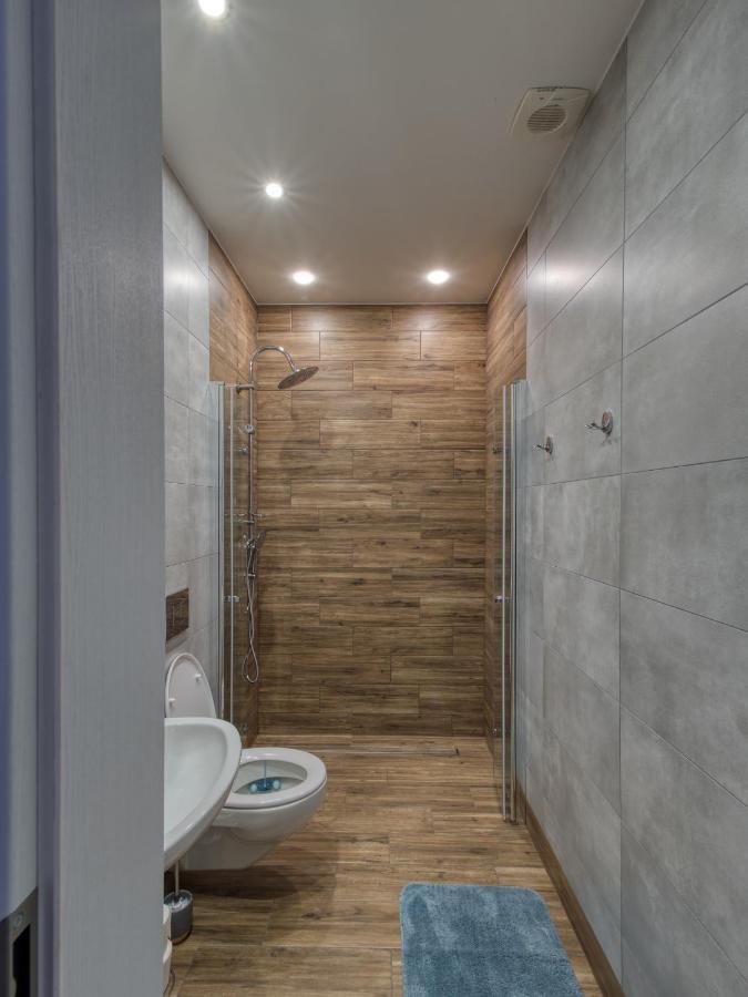 Apartmany Klasterni 84 เฮนิเซ ภายนอก รูปภาพ